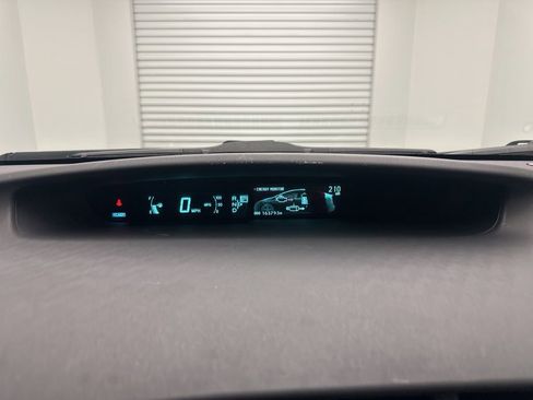Used 2012 Toyota Prius Two image 19