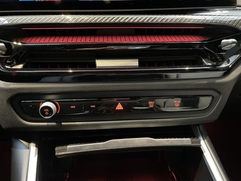 Used 2025 BMW M4 xDrive Competition w/ Executive Package image 31