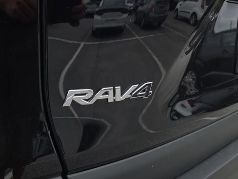 Certified 2025 Toyota RAV4 XLE Premium AWD/4WD image 6