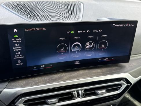 Used 2024 BMW 430i Convertible image 13