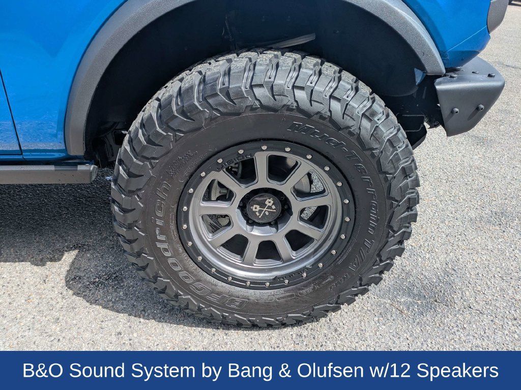 Used 2025 Ford Bronco Badlands AWD/4WD image 11