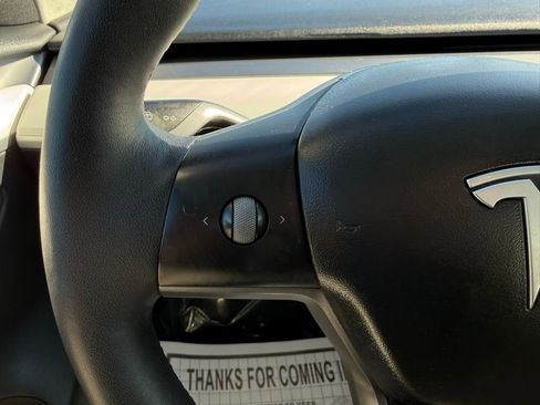 Used 2022 Tesla Model 3 Long Range image 23