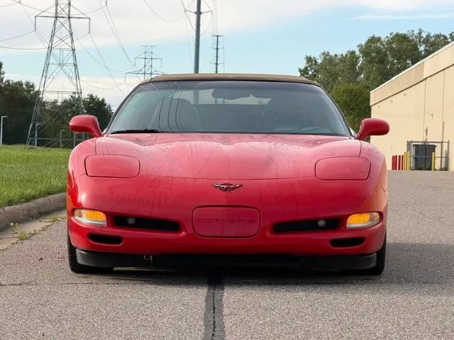 Used 2002 Chevrolet Corvette Convertible w/ Preferred Equipment Group2 RWD image 5