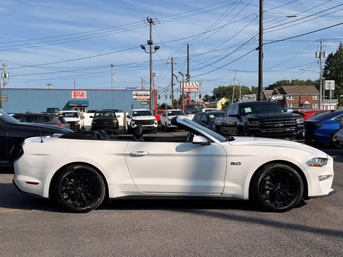 Used 2020 Ford Mustang GT Premium RWD image 8