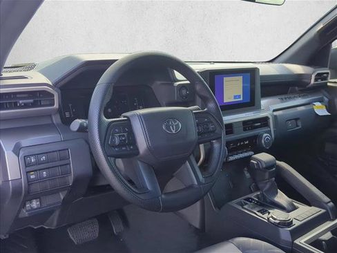 Used 2026 Toyota Tacoma SR5 AWD/4WD image 11