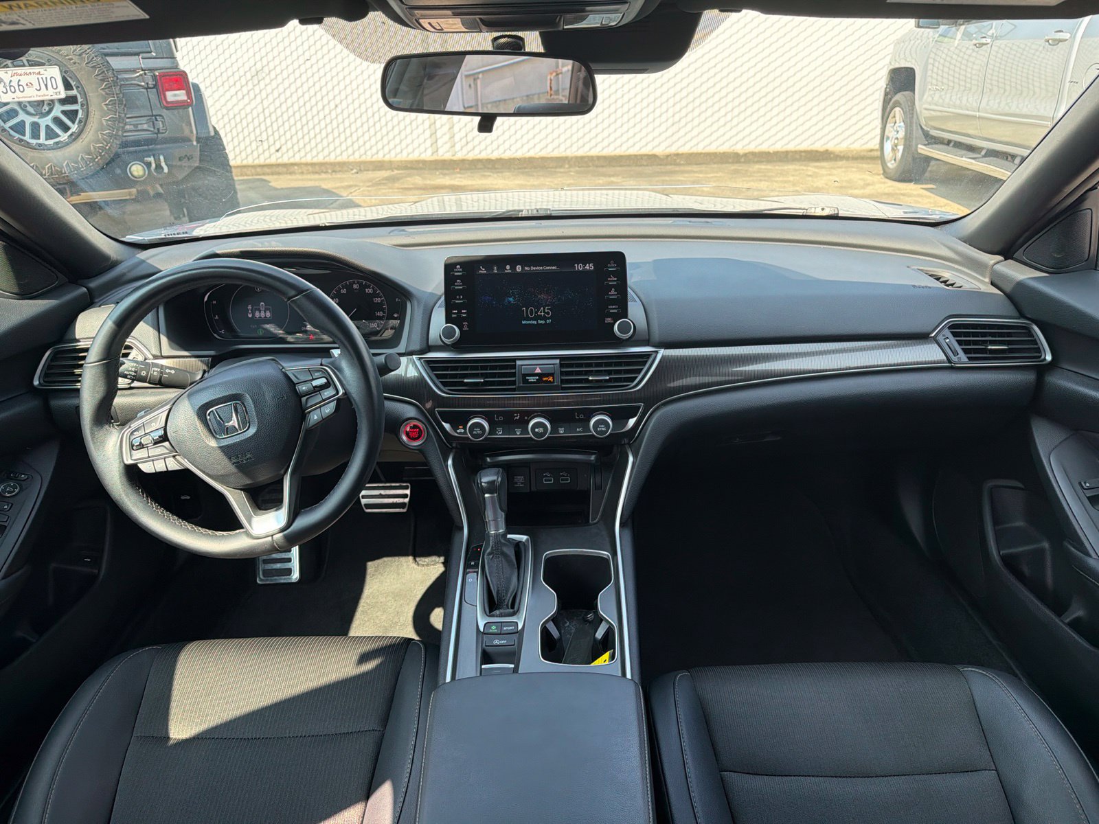 Used 2021 Honda Accord Sport image 9