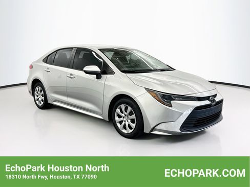 Used 2024 Toyota Corolla LE FWD image 1
