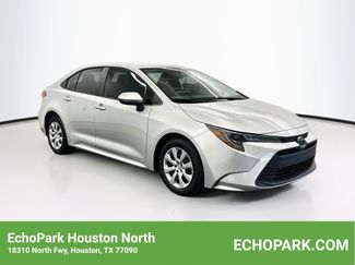 Used 2024 Toyota Corolla LE FWD video 1