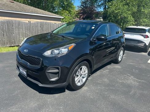 Used 2018 Kia Sportage LX FWD image 1