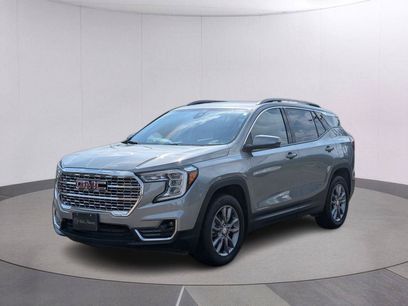 Used 2024 GMC Terrain SLT