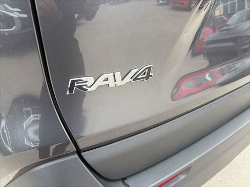 Used 2024 Toyota RAV4 XLE image 32