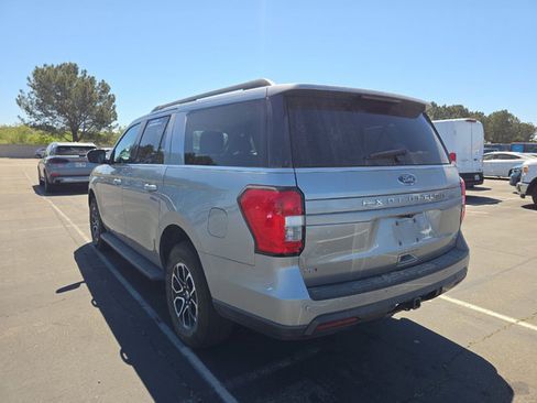 Used 2024 Ford Expedition Max XLT AWD/4WD image 4
