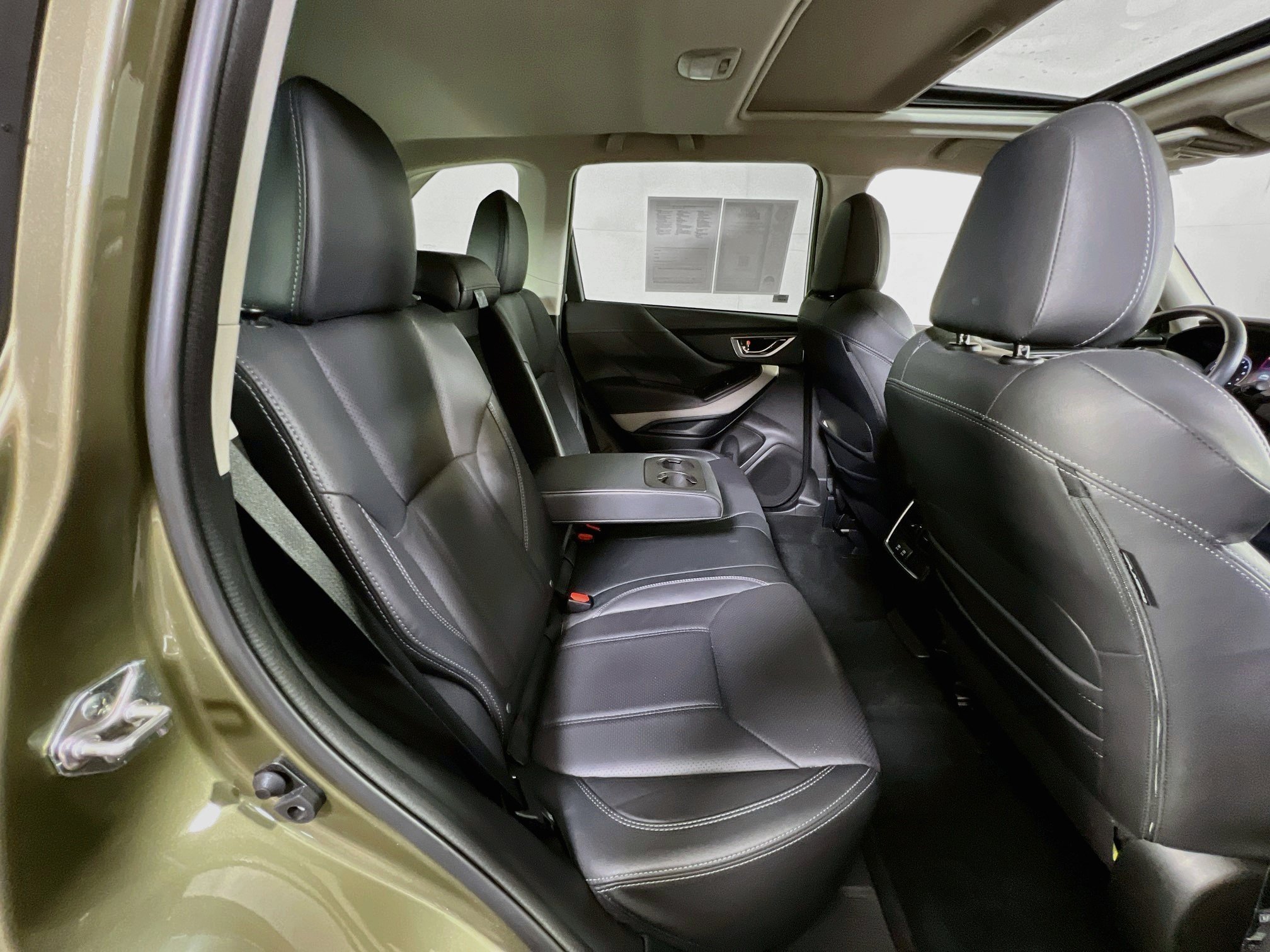Used 2023 Subaru Forester Limited AWD/4WD image 26