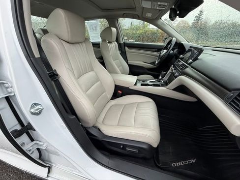 Used 2021 Honda Accord EX-L image 12