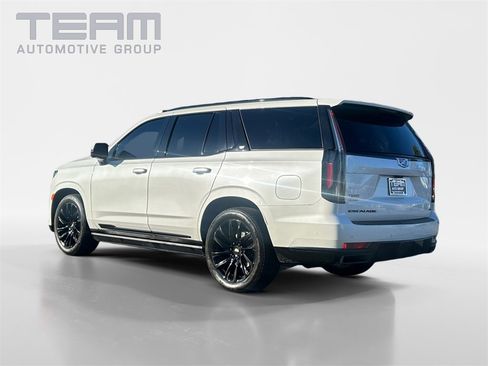 Used 2021 Cadillac Escalade Sport Platinum w/ LPO, ONYX Package image 5