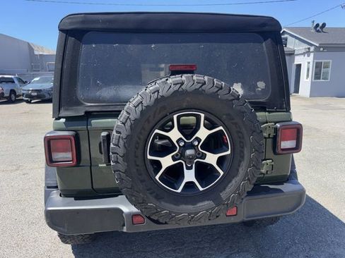 Used 2021 Jeep Wrangler Unlimited Rubicon AWD/4WD image 6