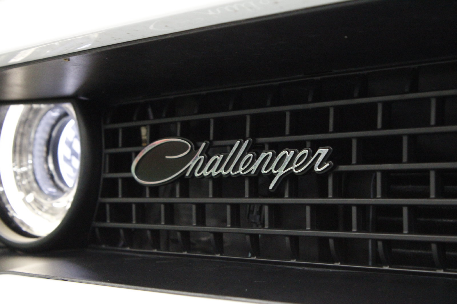 Used 2023 Dodge Challenger R/T Scat Pack RWD image 31