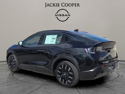 New 2026 Nissan Leaf Platinum+ image 3