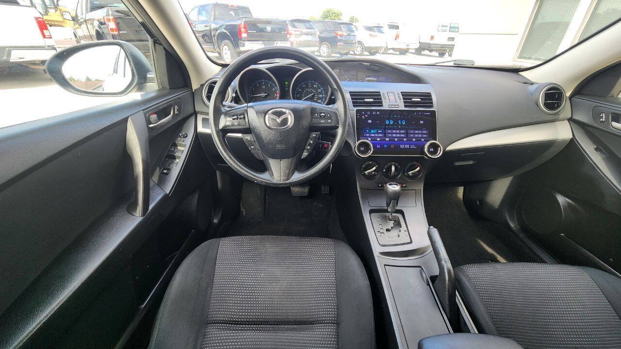 Used 2013 MAZDA MAZDA3 i Sport FWD image 12