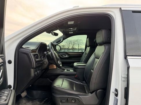 Used 2021 Chevrolet Suburban High Country image 7