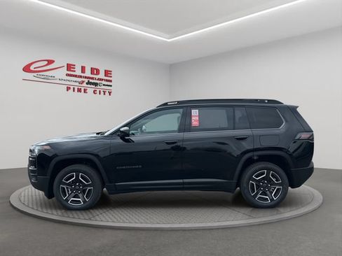 New 2026 Jeep Cherokee Laredo AWD/4WD image 2