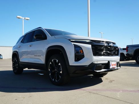 New 2026 Chevrolet Equinox RS w/ Convenience Package III image 3