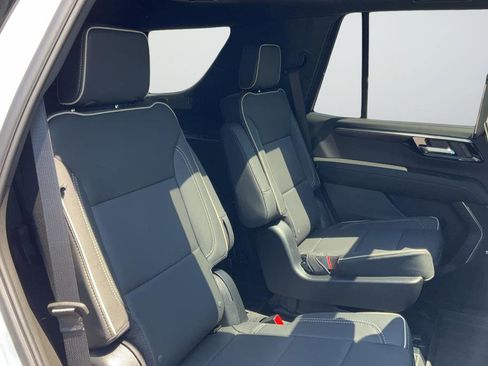 New 2026 Chevrolet Tahoe Premier RWD image 19