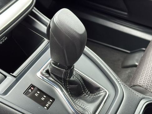 Certified 2024 Subaru Outback AWD/4WD image 19