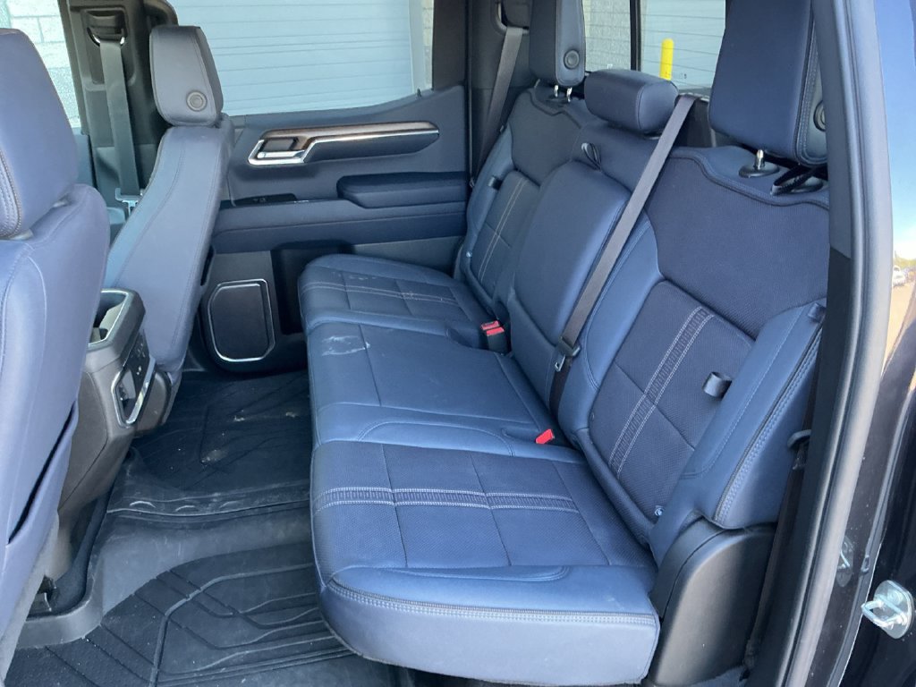 Certified 2023 Chevrolet Silverado 1500 High Country w/ High Country Premium Package AWD/4WD image 28