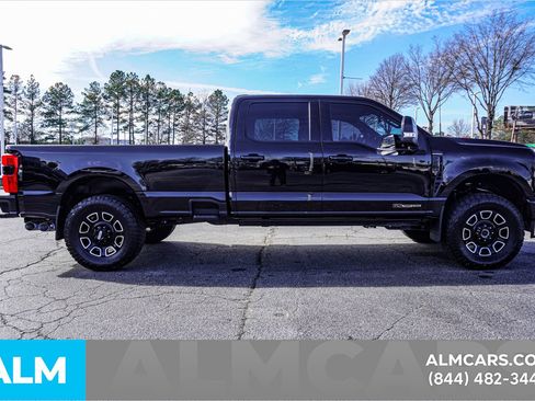 Certified 2025 Ford F250 Platinum AWD/4WD image 9