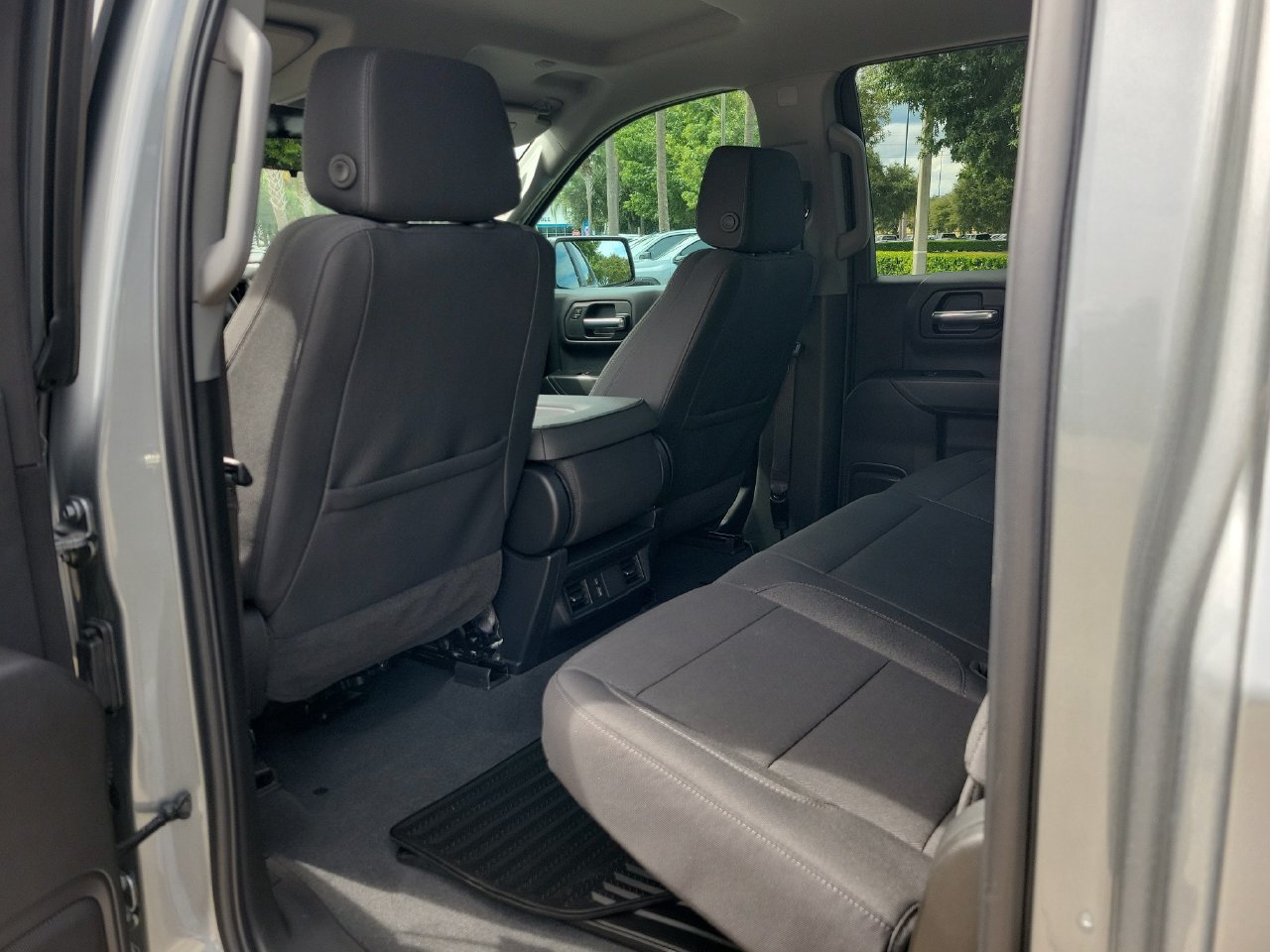 Certified 2026 Chevrolet Silverado 1500 Custom Trail Boss AWD/4WD image 9