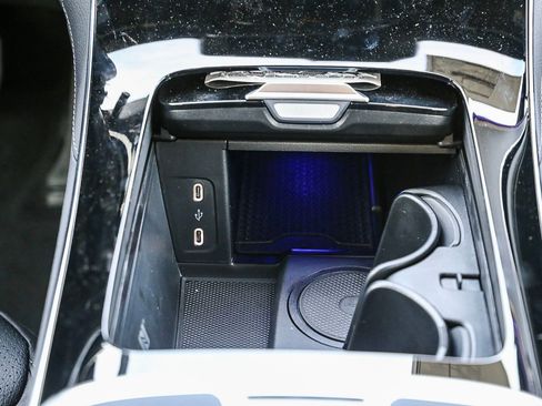 Used 2024 Mercedes-Benz EQE 350+ 4MATIC Sedan image 15