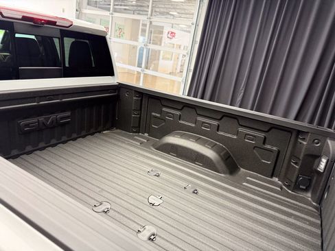 Used 2026 GMC Sierra 2500 Denali w/ Denali Reserve Package AWD/4WD image 32