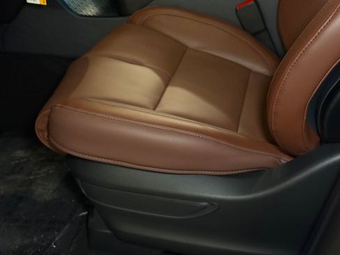 New 2026 Lincoln Aviator Reserve AWD/4WD image 25