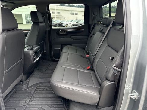 Used 2026 GMC Sierra 1500 Elevation w/ Elevation Premium Package AWD/4WD image 14