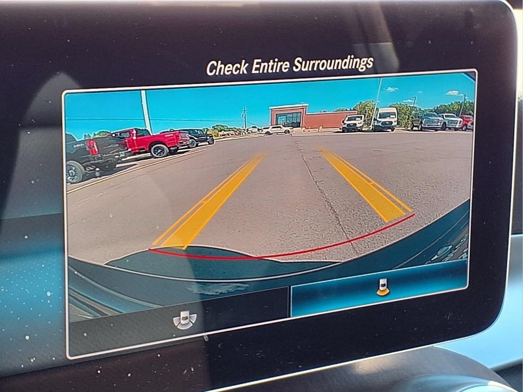 Used 2019 Mercedes-Benz C 300 4MATIC Sedan image 19
