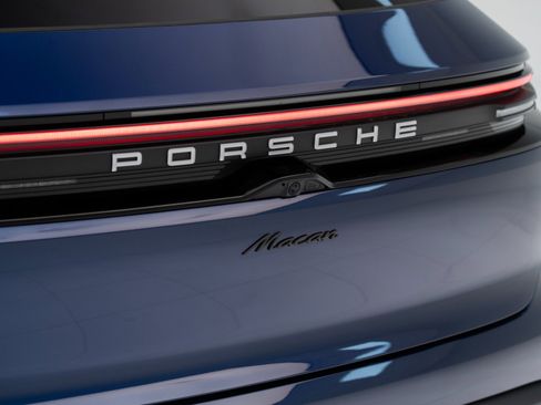 New 2026 Porsche Macan Electric RWD image 14