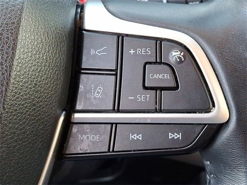 Certified 2022 Toyota Highlander LE image 26