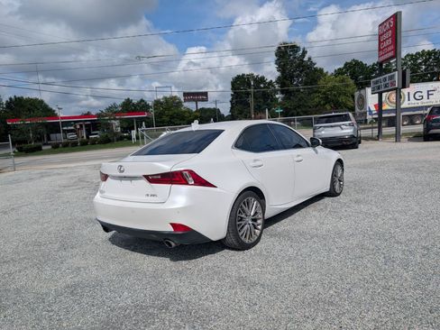 Used 2014 Lexus IS 250 w/ Navigation Package RWD image 5