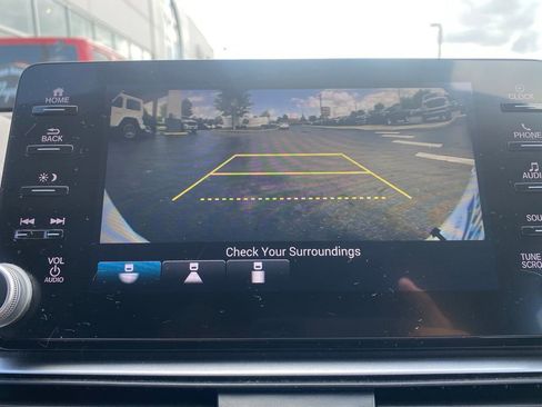 Used 2019 Honda Accord Sport image 22