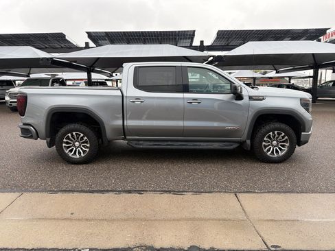 Used 2023 GMC Sierra 1500 AT4 w/ AT4 Premium Package AWD/4WD image 6