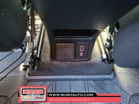 Used 2023 Chevrolet TrailBlazer RS w/ Convenience Package FWD image 12