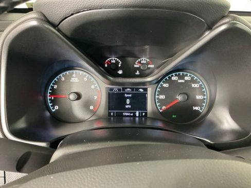 Used 2022 GMC Canyon Elevation image 17