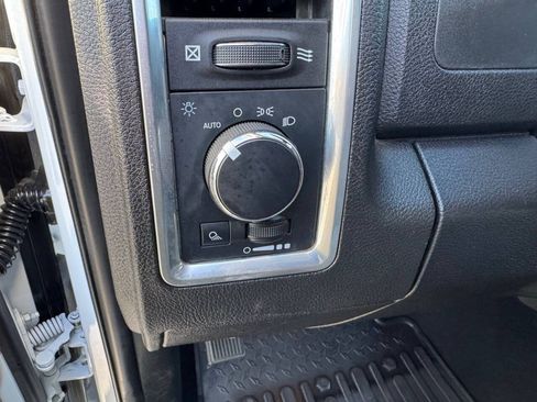 Used 2023 RAM 1500 Classic SLT w/ Electronics Group AWD/4WD image 16