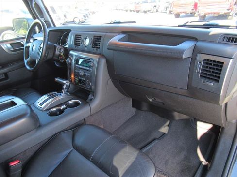 Used 2008 HUMMER H2 image 10