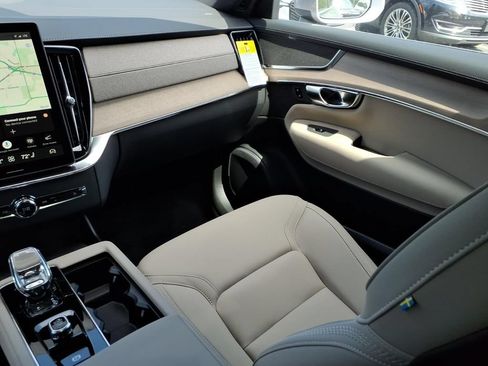 New 2026 Volvo XC90 B5 Core AWD/4WD image 20