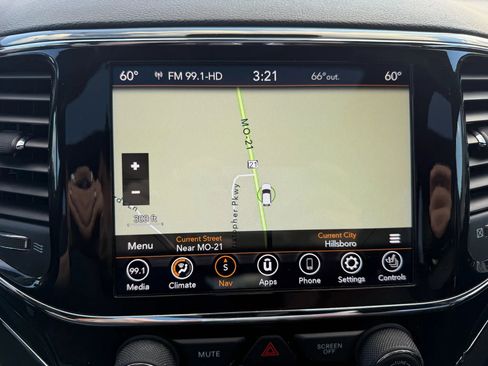 Used 2021 Jeep Grand Cherokee Trailhawk w/ Premium Lighting Group image 24