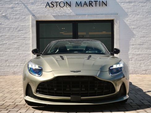 Used 2025 Aston Martin DB12 Coupe RWD image 7