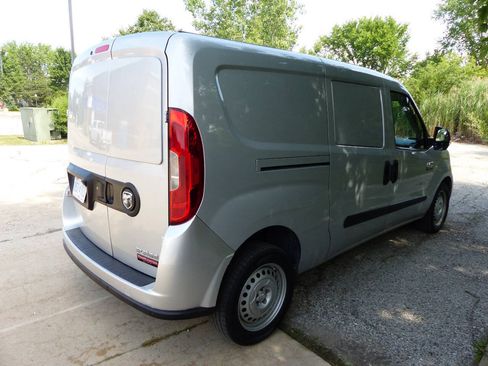 Used 2022 RAM ProMaster City Tradesman FWD image 11