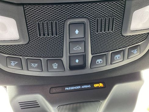 Certified 2024 Ford Expedition Limited image 35